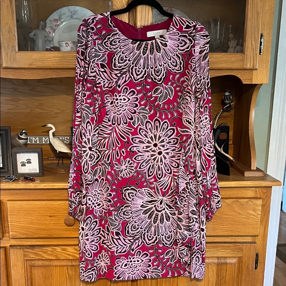 Floral Patterned Dress in Red and Pink